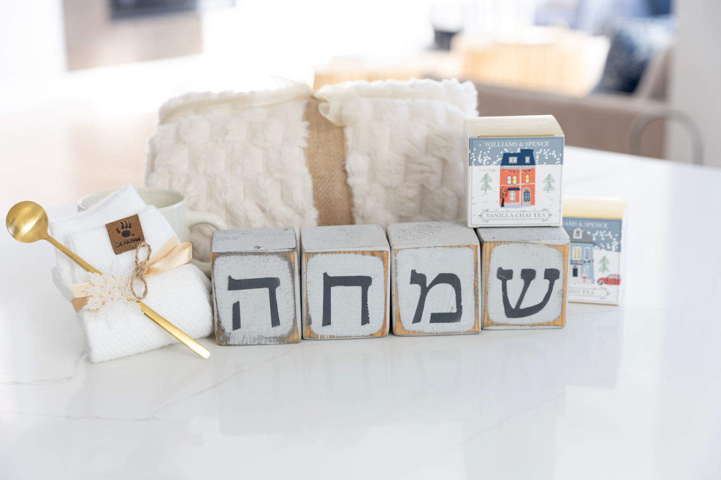 Tea & Comfort Gift Box – Cozy Relaxation Set (USA Shipping Only)