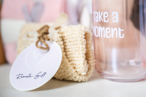 חבילת "התחלה מתוקה" לתינוק – מתנה לאמא ולתינוק (משלוח לישראל ולארה"ב)