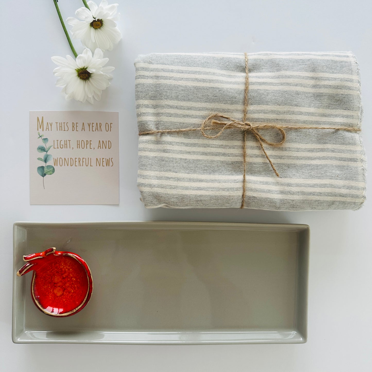 Elegant Rosh Hashanah Table & Serving Set