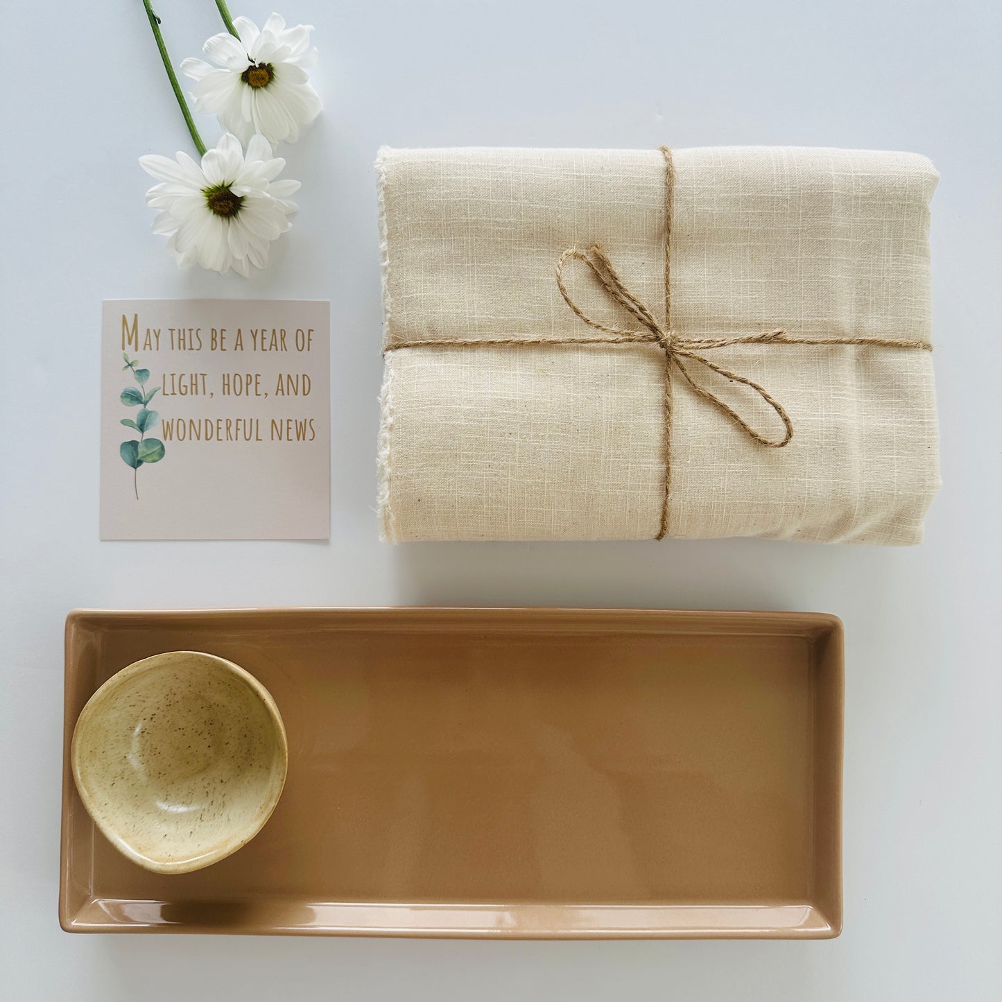Elegant Rosh Hashanah Table & Serving Set